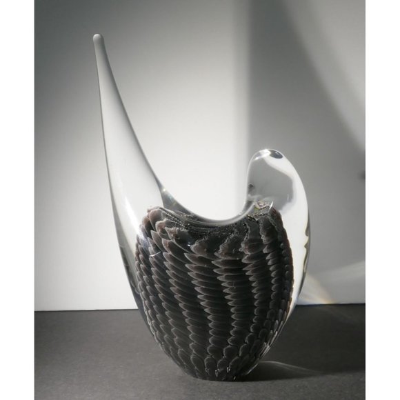 Art Glass Fumato Bird Figure by FM Konstglas of Ronneby Sweden
